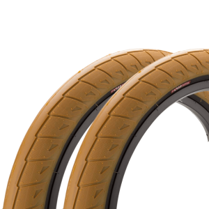 Paire de Pneus CINEMA Nathan Williams 20″ x 2.50″ Gum / Black Wall