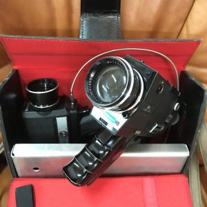 Lot de 2 cameras, Mondiflex et IFBA Mirage super 8