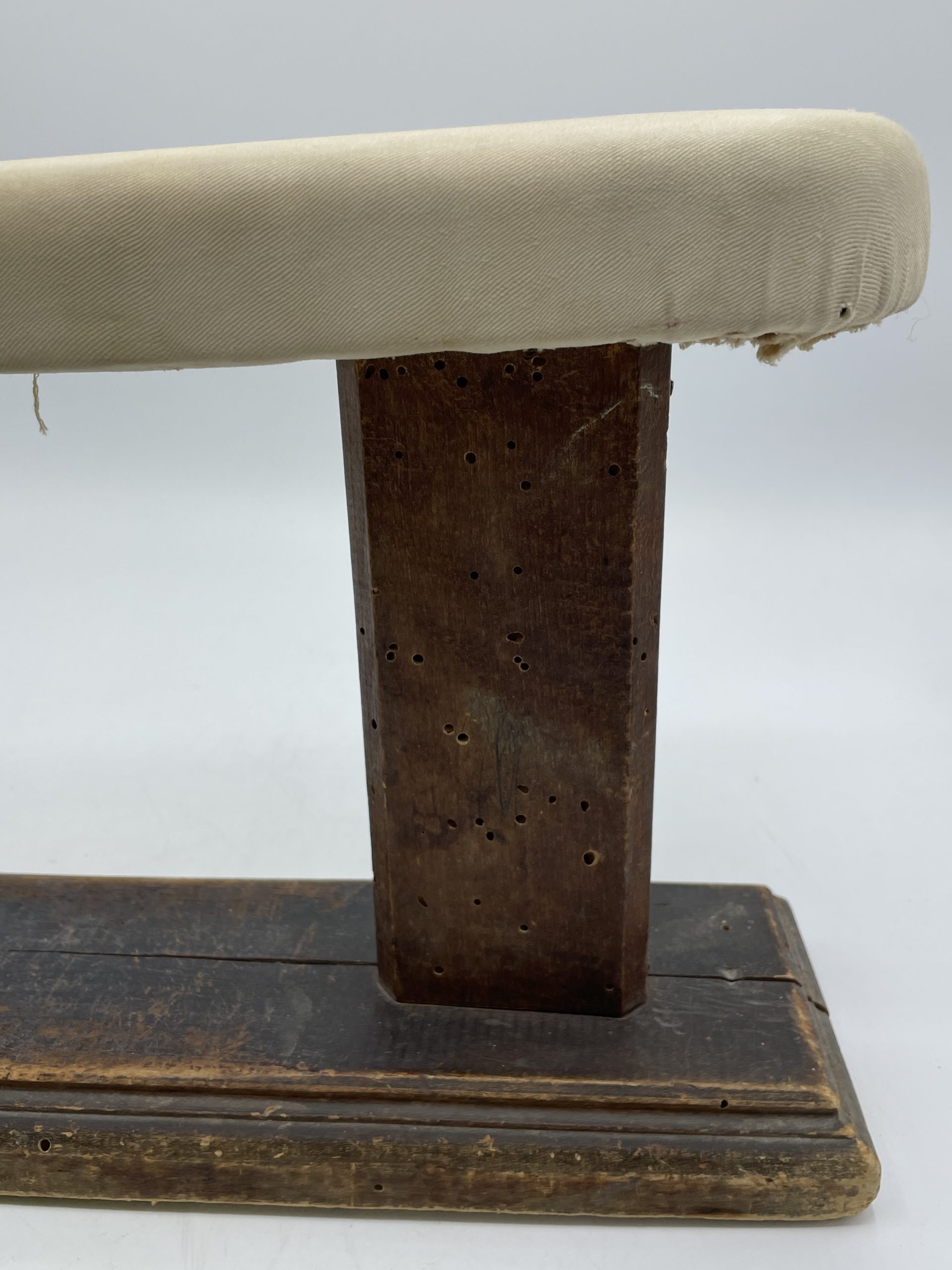 Ancienne planche à repasser pour manches – Image 7